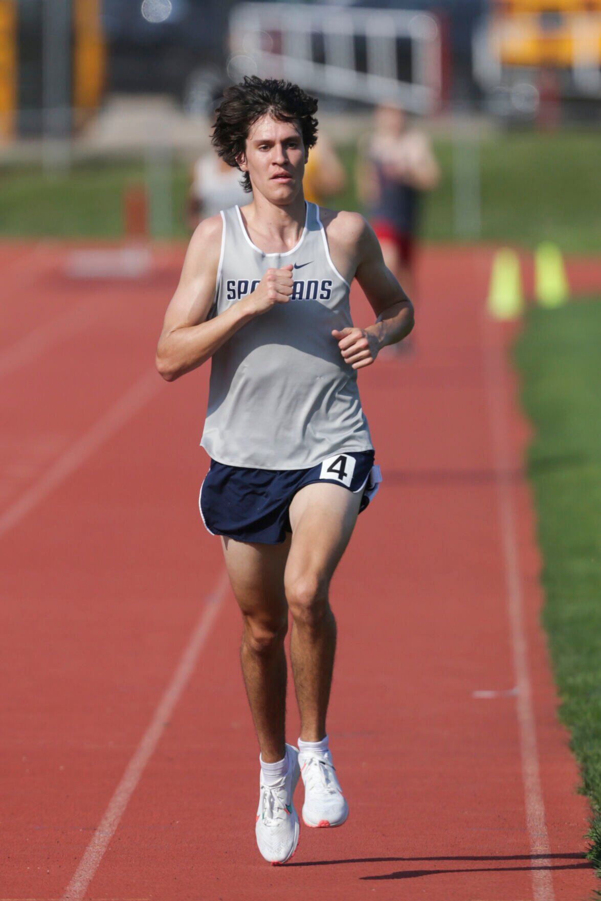 051222-qc-spt-district track-08.jpg